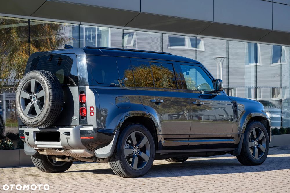 Land Rover Defender 110 D250 X-Dynamic HSE - 3