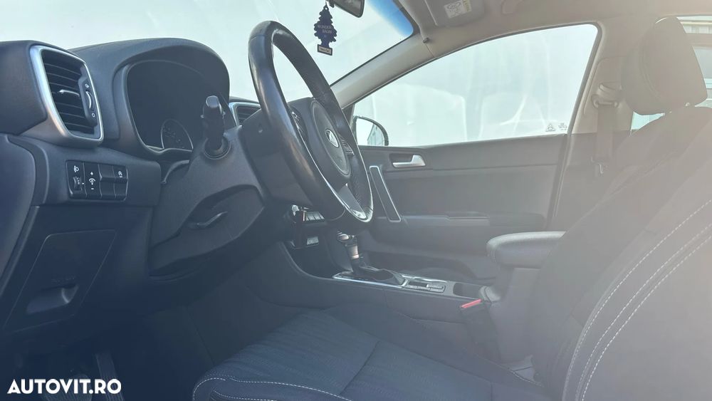Kia Sportage - 12