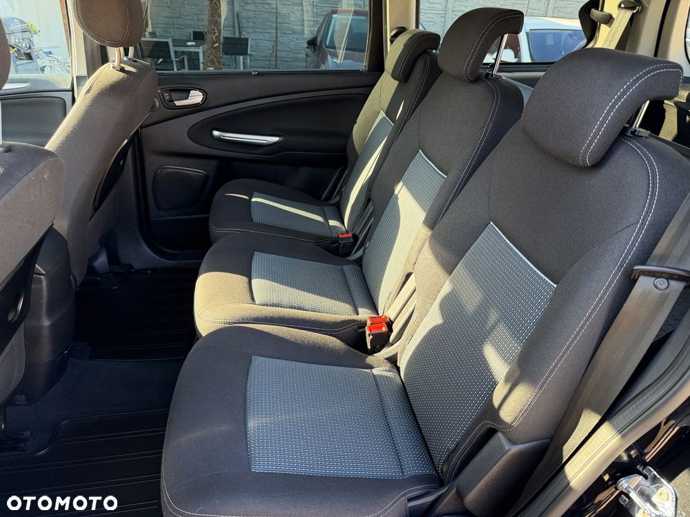 Ford Galaxy 2.0 TDCi Titanium MPS6 - 18