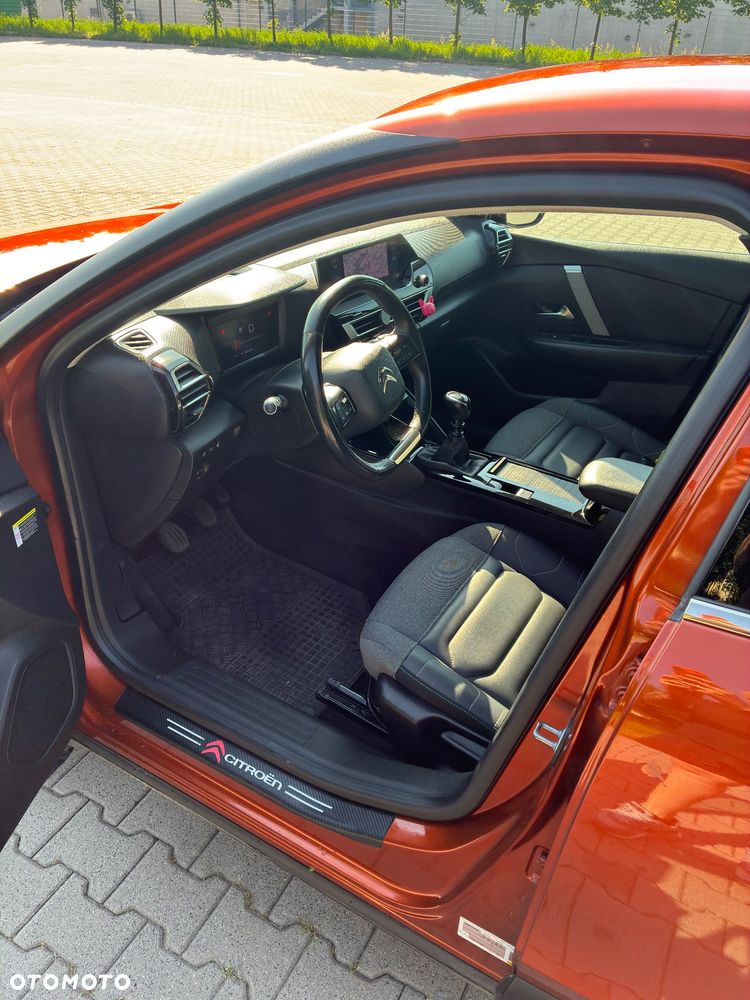 Citroën C4 1.2 PureTech Shine S&S - 8