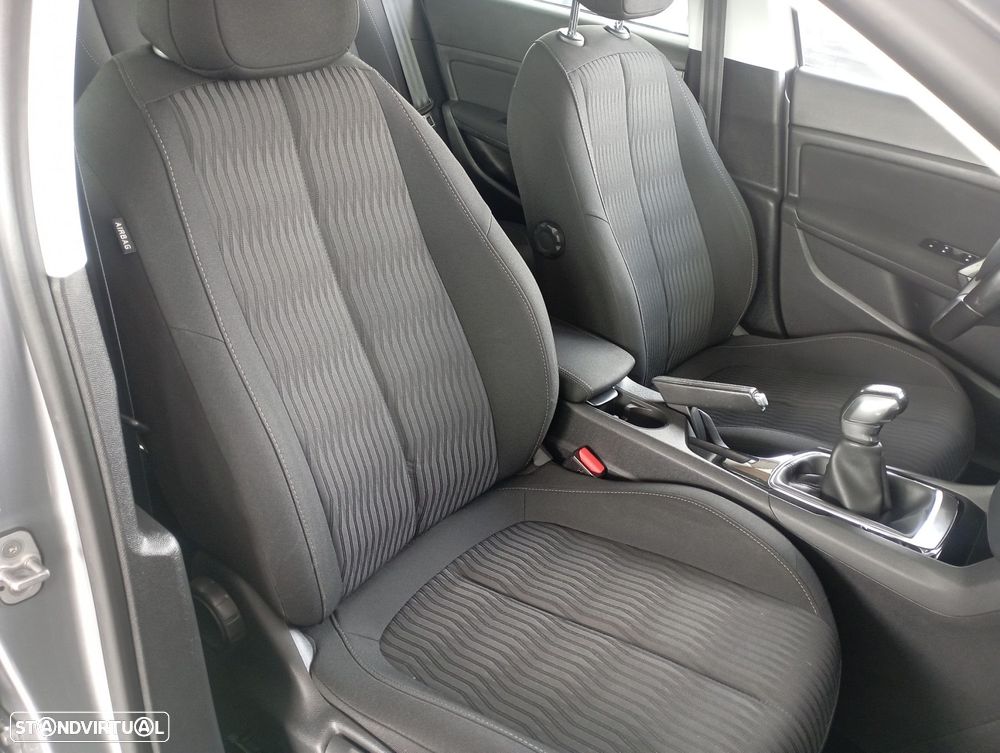 Peugeot 308 1.6 BlueHDi Active - 18