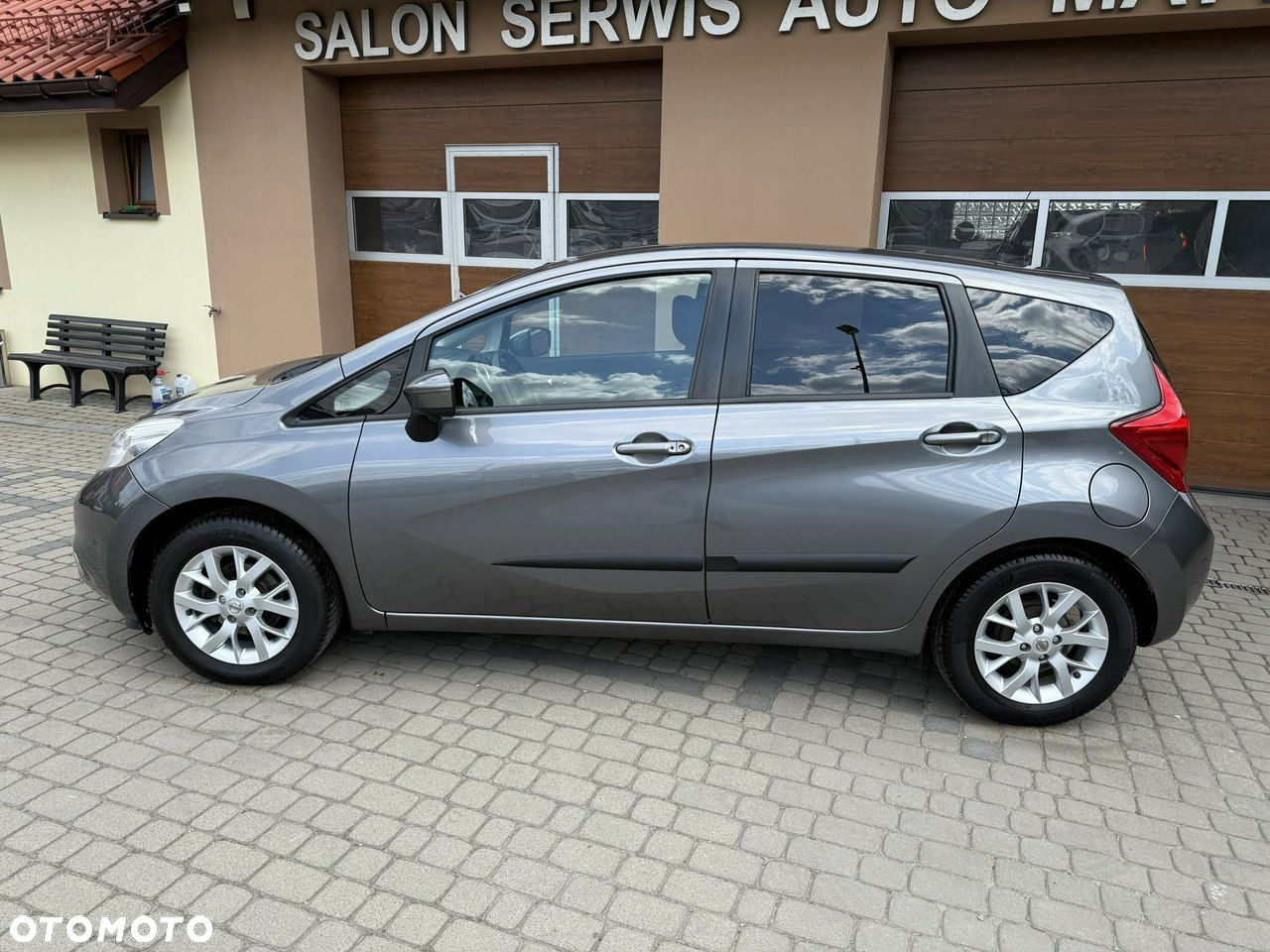Nissan Note 1.2 Tekna - 11
