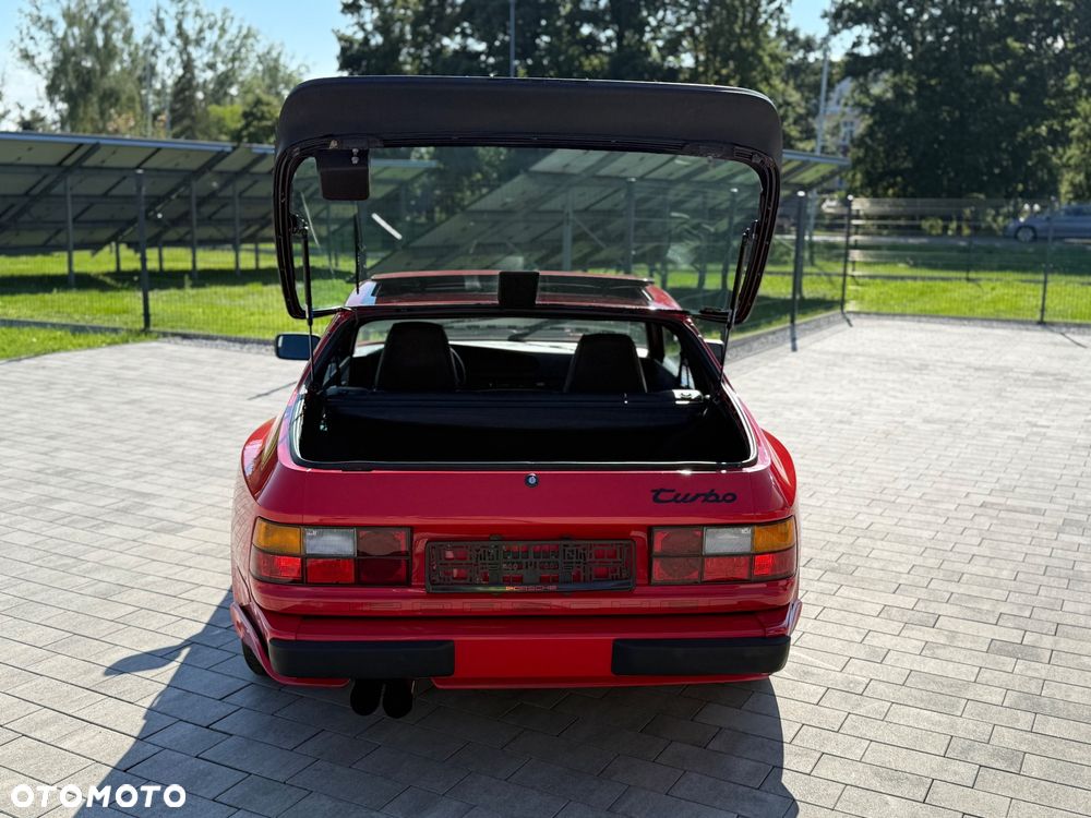 Porsche 944 - 21