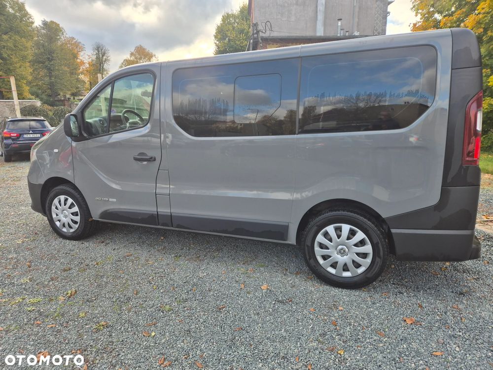 Renault Trafic ENERGY Spaceclass - 11