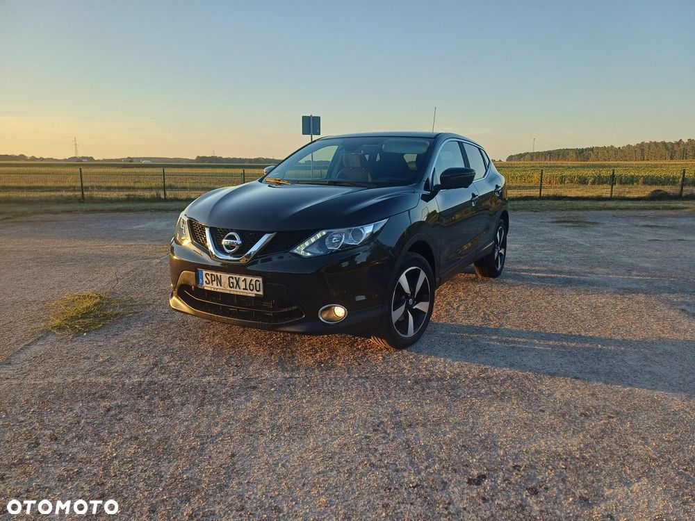 Nissan Qashqai 1.2 DIG-T Xtronic 360 - 1