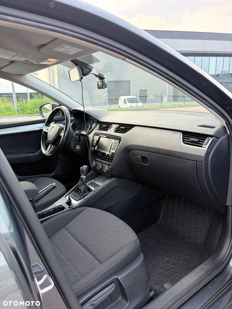 Skoda Octavia 1.4 TSI Ambition - 18