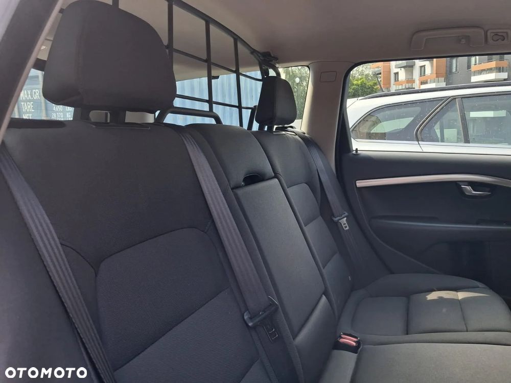 Volvo XC 70 D5 AWD Dynamic Kinetic - 11