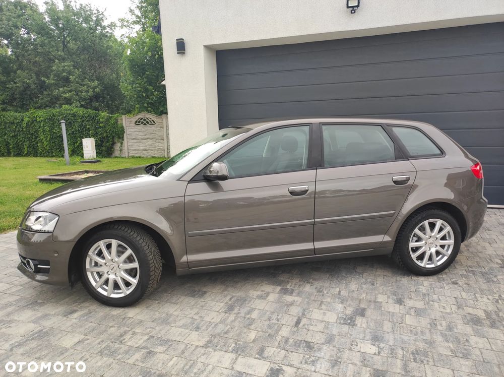 Audi A3 Sportback - 19