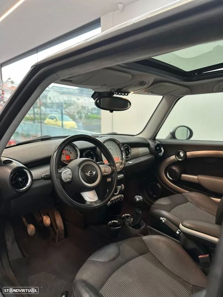 MINI 3 Portas Cooper D - 8