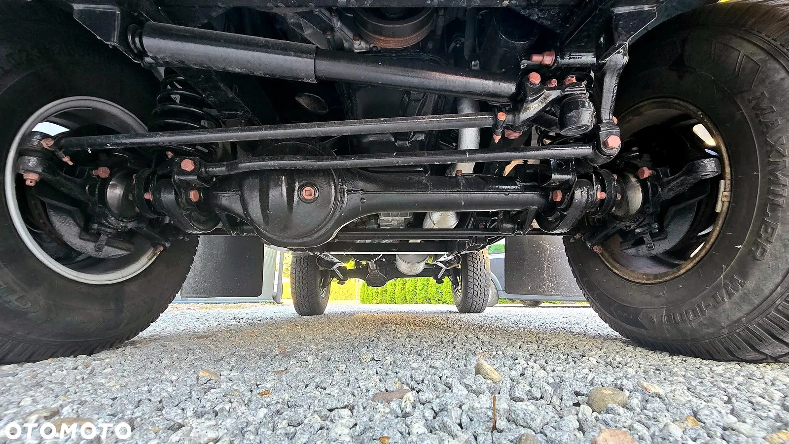 Land Rover Defender 90 2.5 TDI - 24