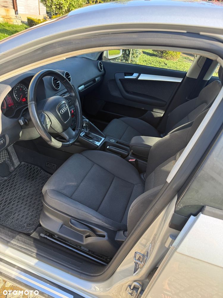 Audi A3 Sportback 2.0 TDI Ambition S tronic - 15
