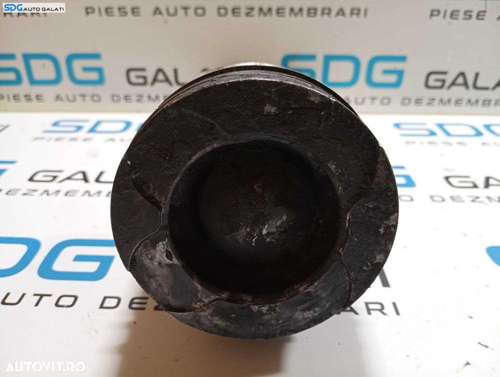 Piston Pistoane Cu Biela Toyota Corolla Verso 2.2 D 2005 - 2009 [M7535] - 2