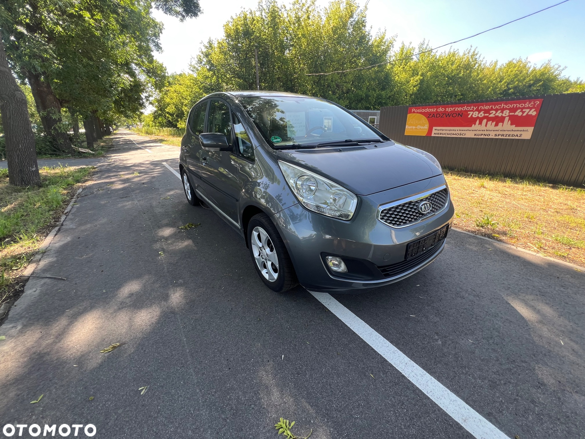 Kia Venga 1.6 CVVT Platinum Edition - 4