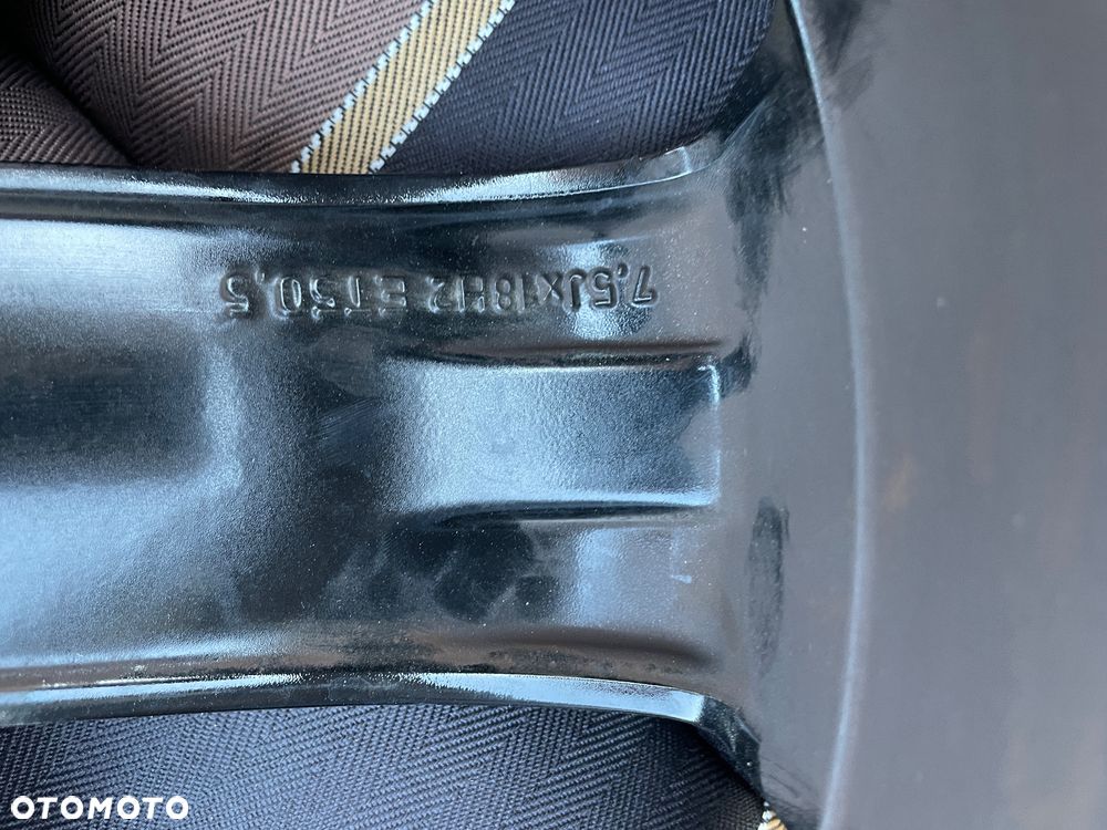 Felga aluminiowa Volvo XC-40 7,5jx18 et 50,5. 31471552 - 2