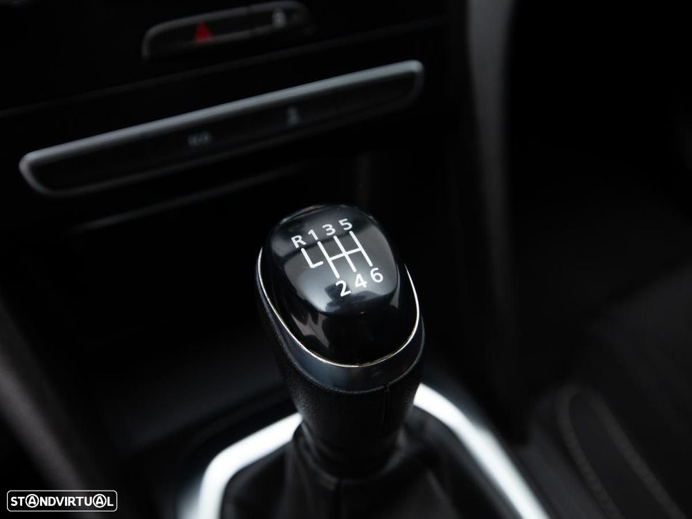 Renault Mégane 1.5 Blue dCi Limited - 16