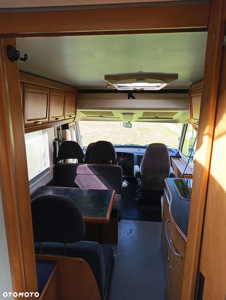 Hymer-Eriba B564 - 10