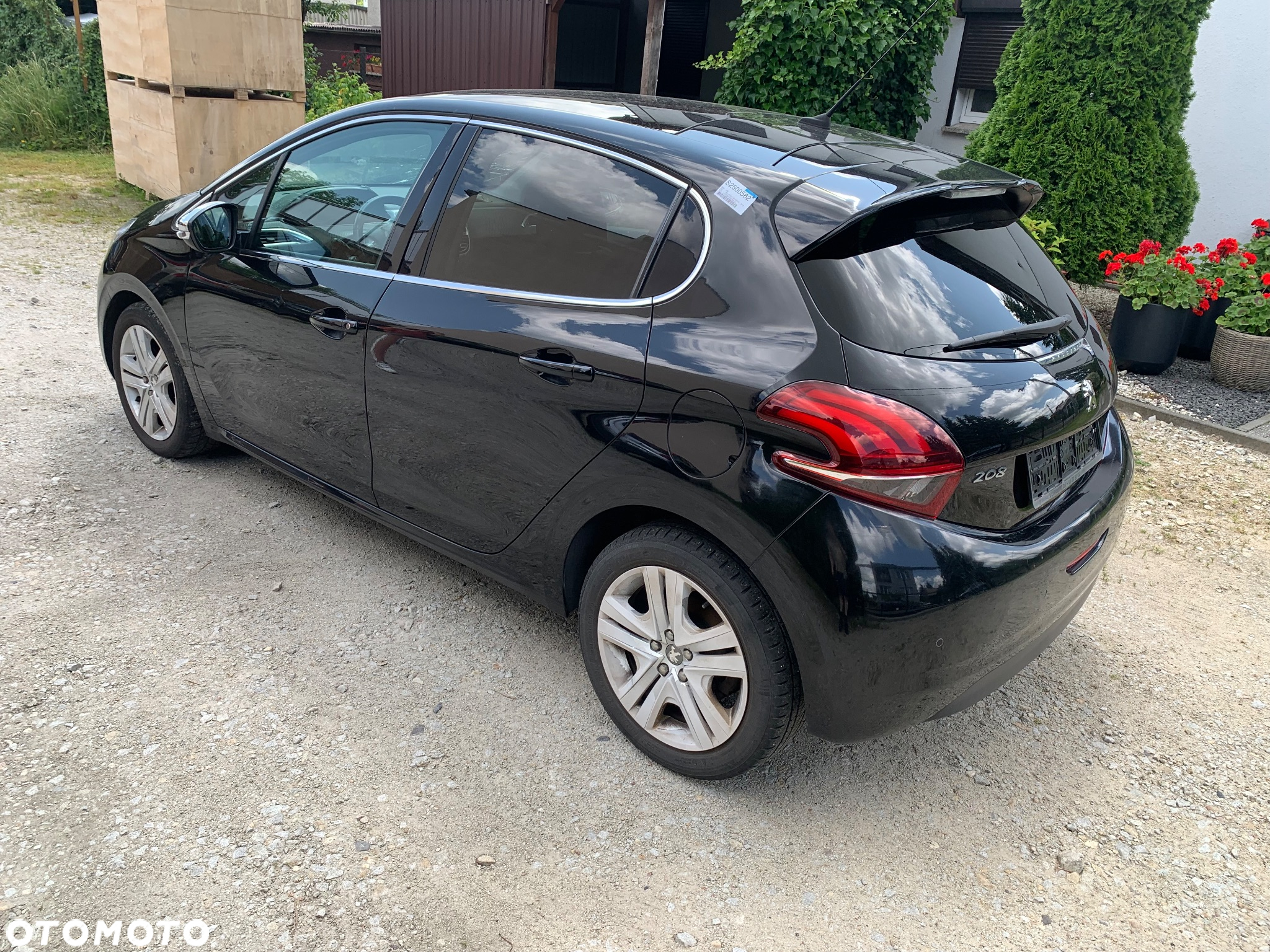 Peugeot 208 Blue-HDi 100 Stop&Start Allure - 4