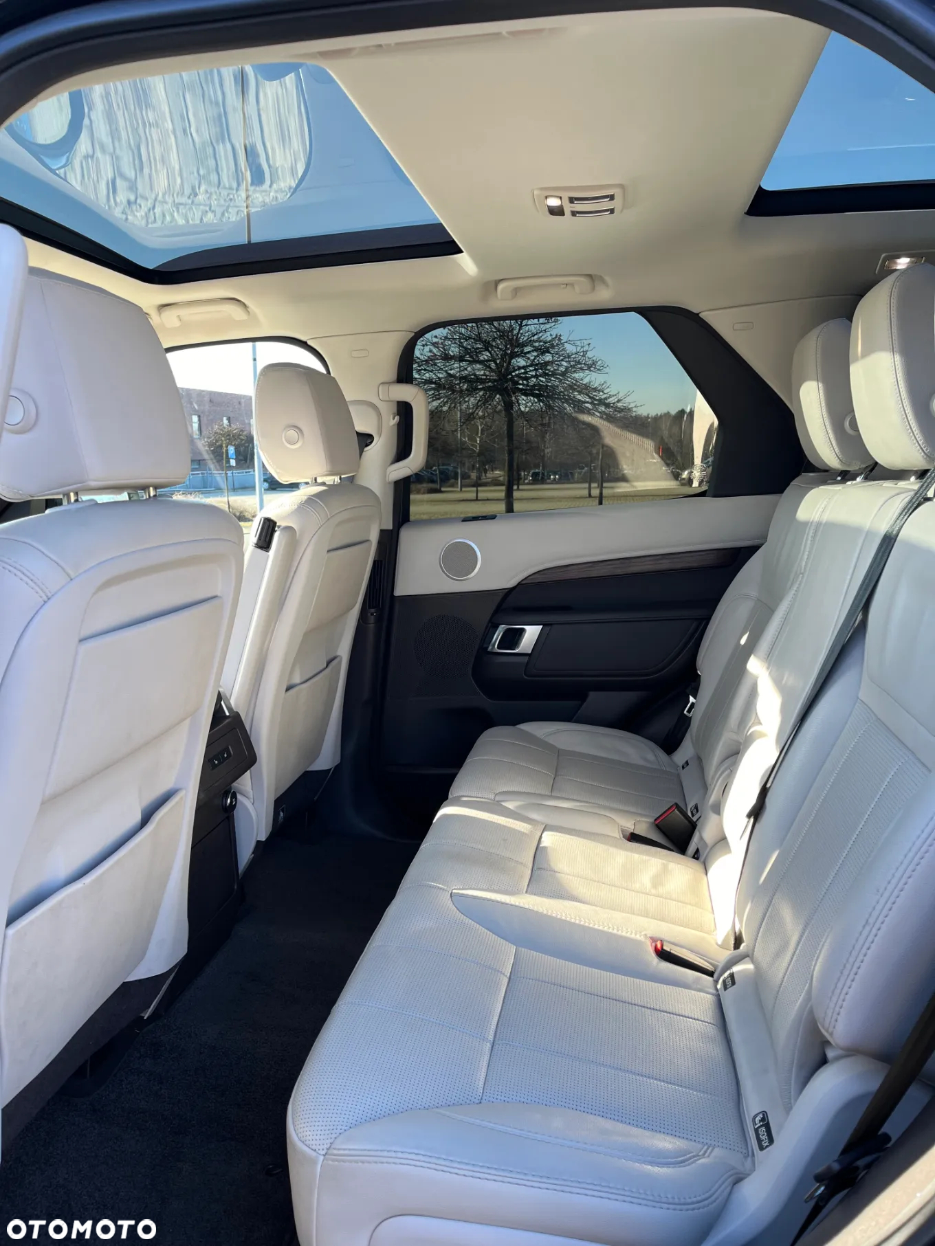 Land Rover Discovery V 2.0 SD4 HSE - 14