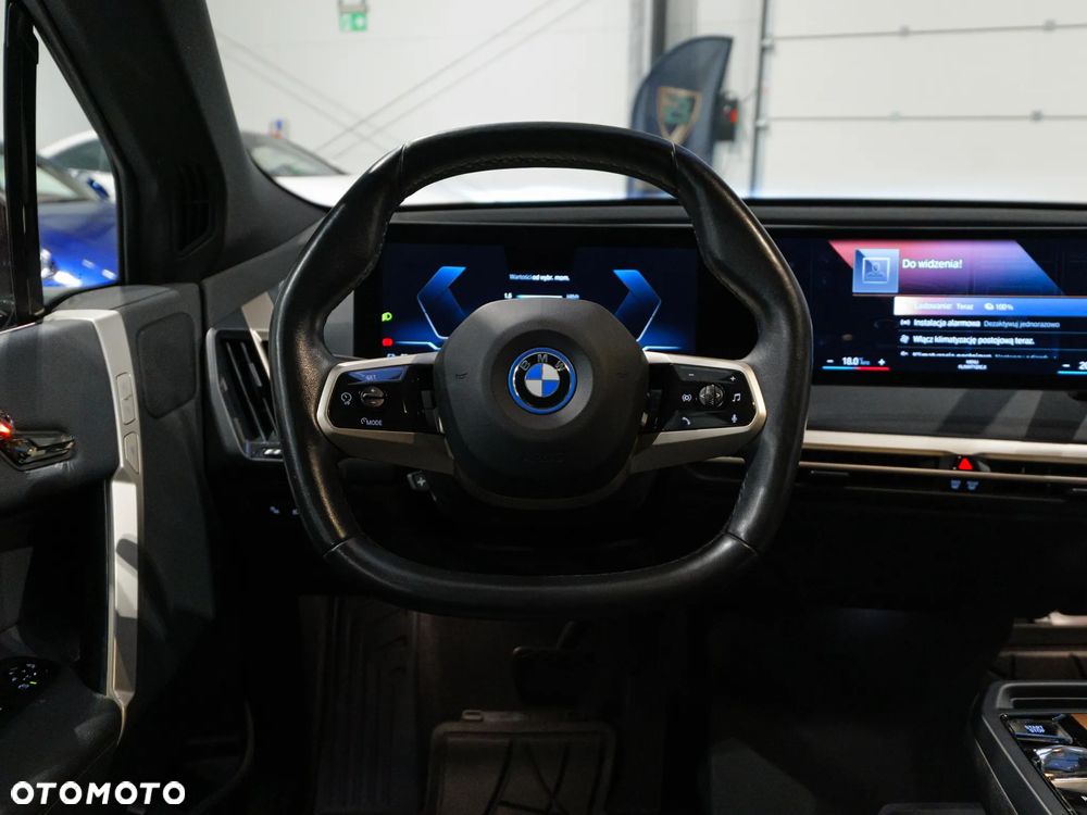 BMW iX xDrive40 76.6kWh - 22