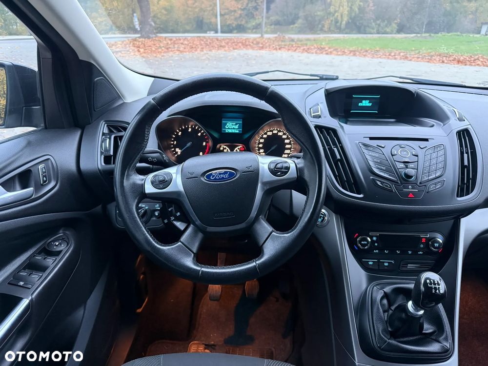 Ford Kuga 2.0 TDCi 2x4 Individual - 24