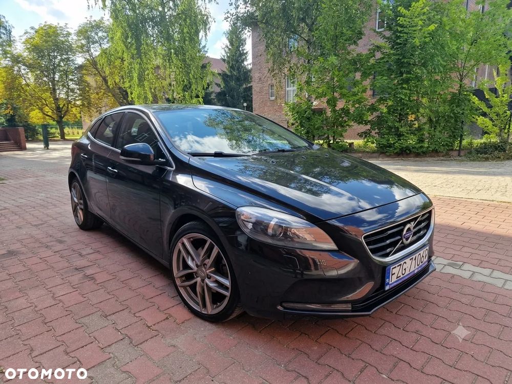 Volvo V40 T3 Base - 9