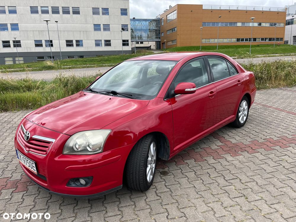 Toyota Avensis 1.8 VVT-i Sol - 2