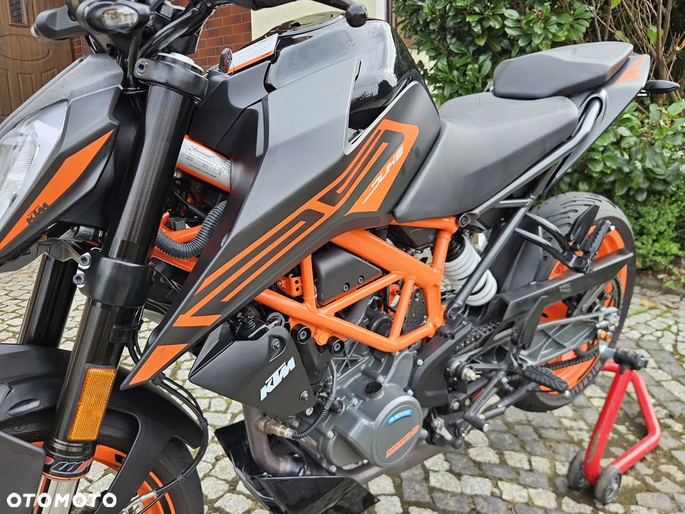KTM Duke - 24