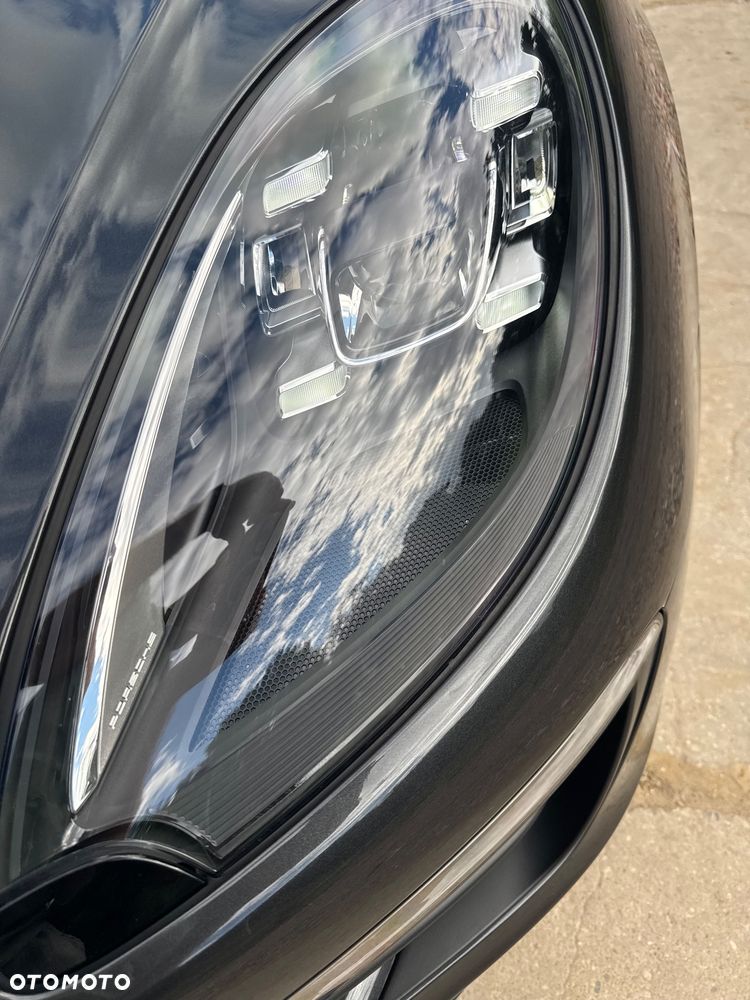 Porsche Macan - 9