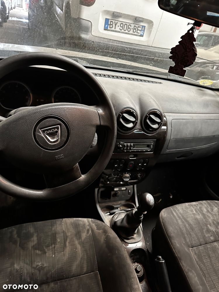 Dacia Duster dCi 110 FAP 4x2 Prestige - 4