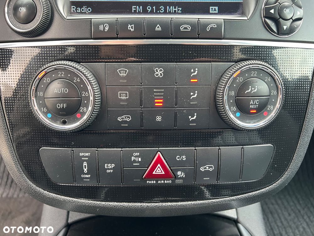 Mercedes-Benz Klasa R 320 CDI 4Matic 7G-TRONIC - 18