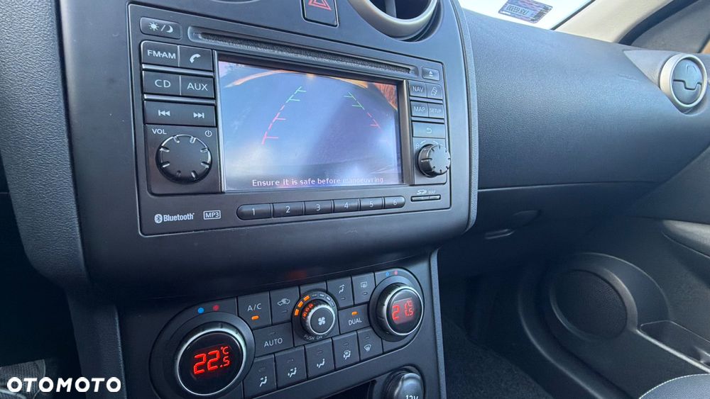 Nissan Qashqai 1.6 dCi DPF tekna - 11