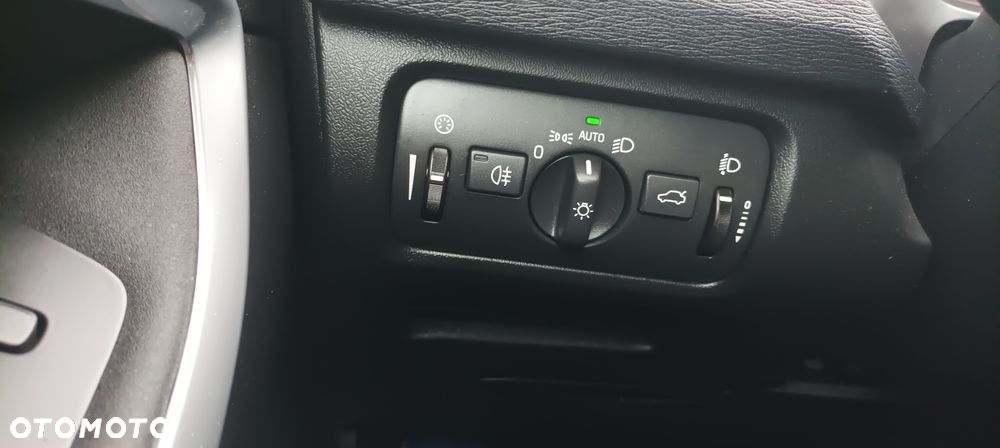 Volvo V40 D2 Drive-E Kinetic - 16