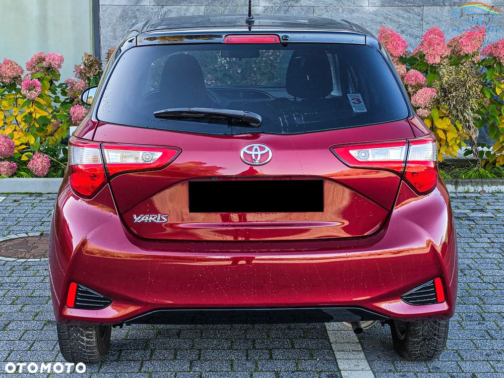 Toyota Yaris 1.0 VVT-i Y20 Club - 11