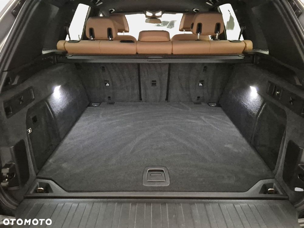 BMW X5 - 19