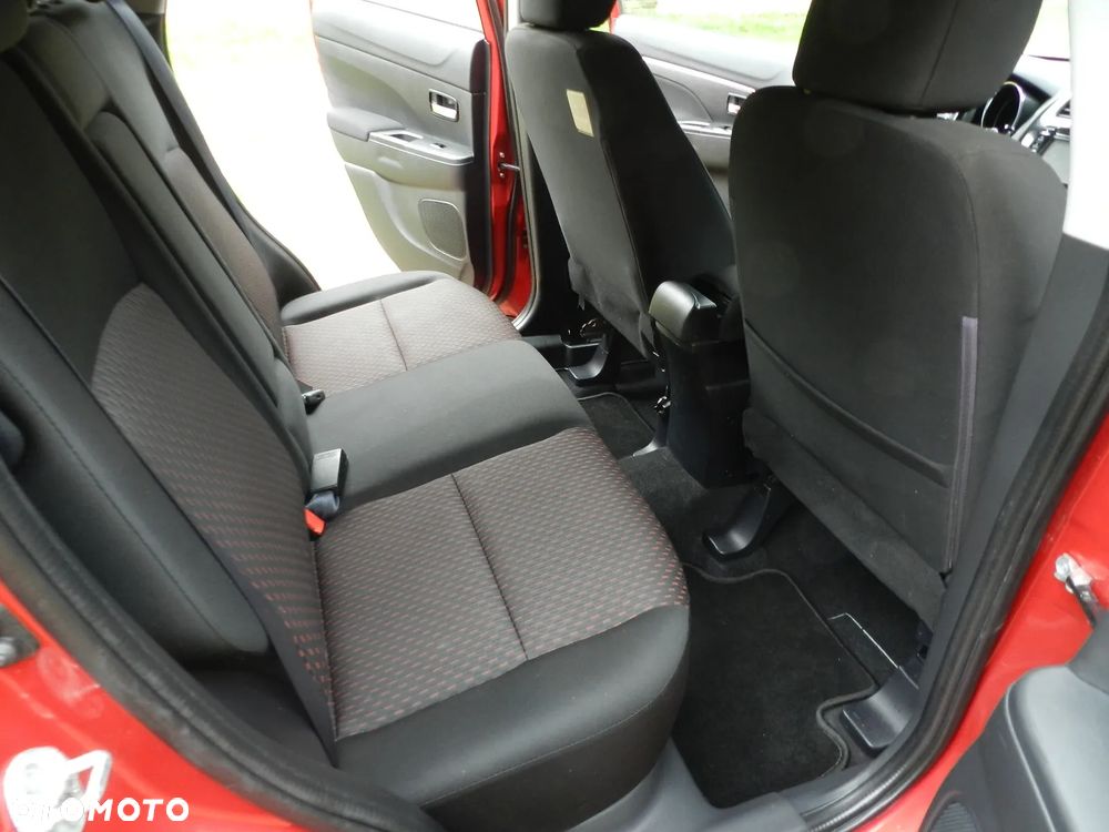 Mitsubishi ASX - 18