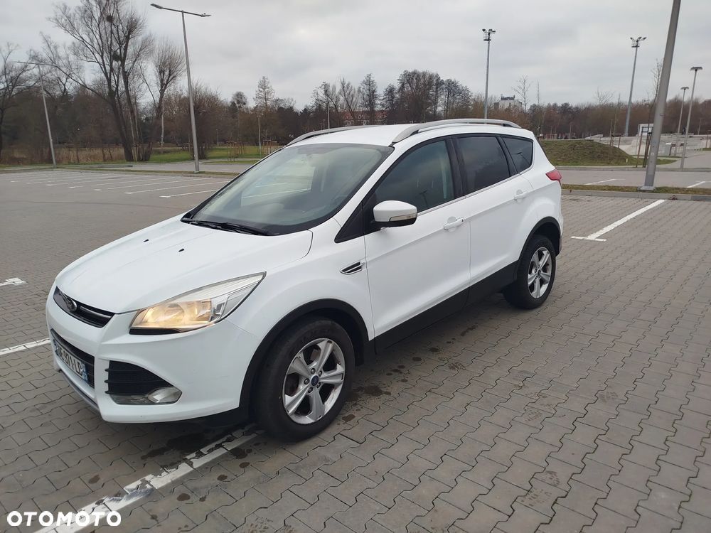Ford Kuga - 9