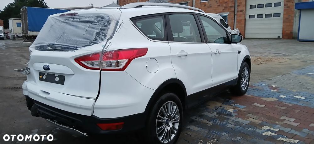 Ford Kuga 2.0 TDCi 4x4 Titanium - 3