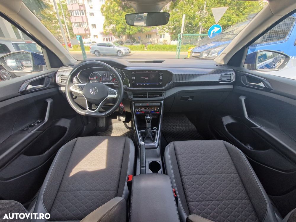 Volkswagen T-Cross - 10