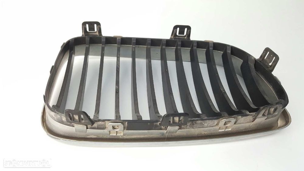 GRELHA DA FRENTE BMW SERIE 1 BERLINA (E81/E87) 116D - 2