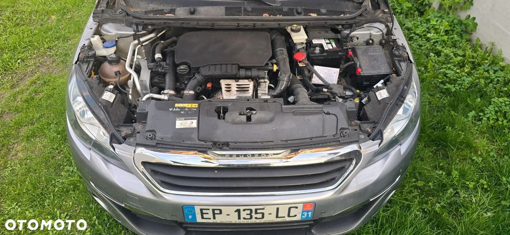 Peugeot 308 PureTech 130 Stop & Start Allure - 17