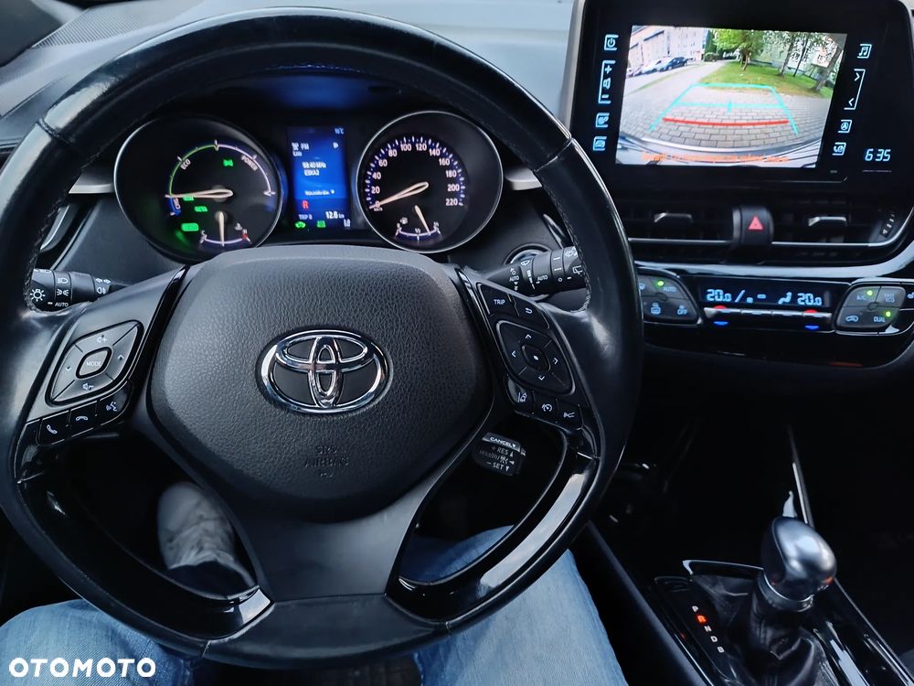 Toyota C-HR - 13