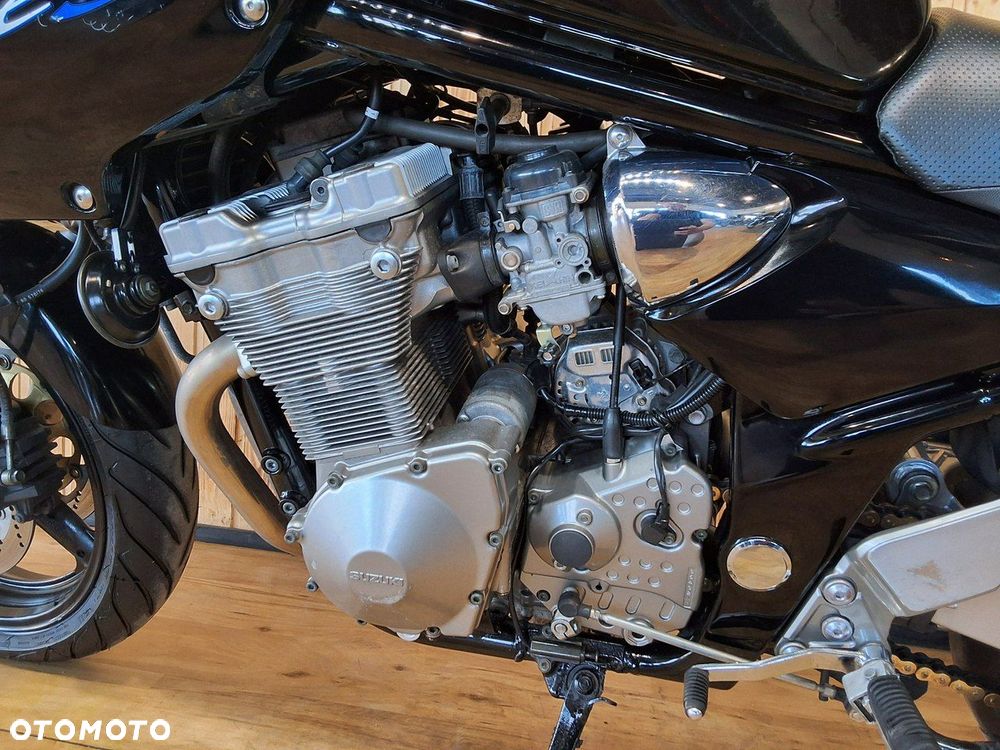 Suzuki Bandit - 3