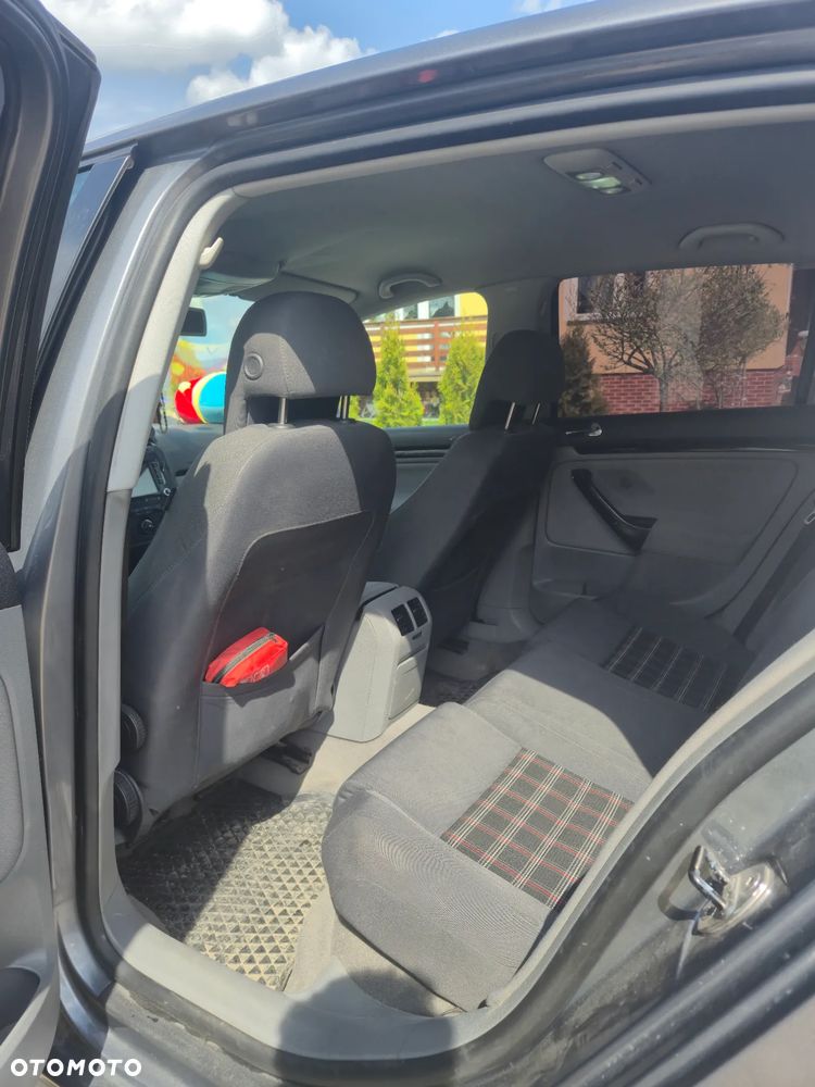 Volkswagen Golf 1.9 TDI Comfortline - 11