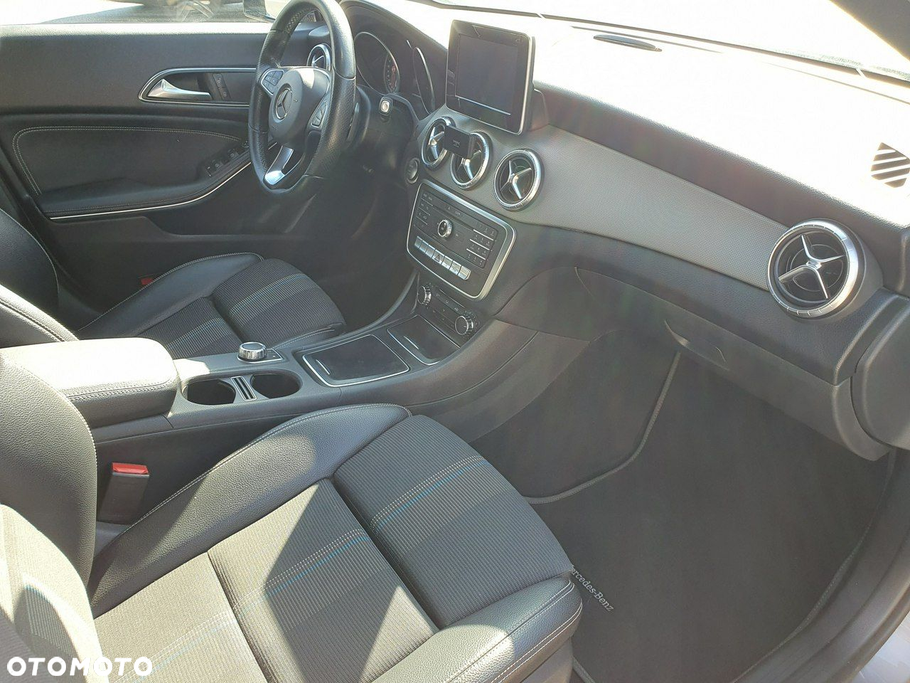 Mercedes-Benz CLA Shooting Brake 200 (CDI) d 7G-DCT - 17