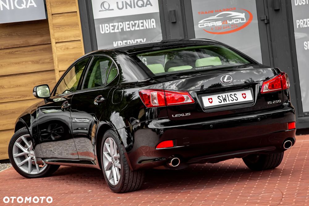 Lexus IS 250 Executive Line - 10