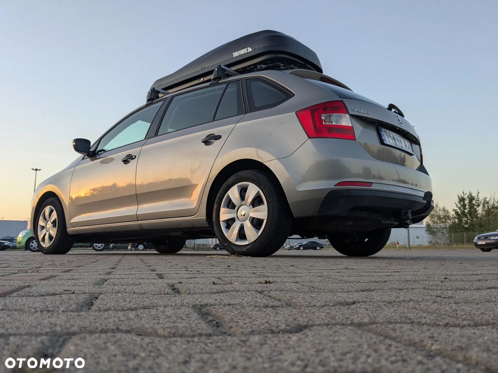 Skoda RAPID 1.2 TSI Active - 9
