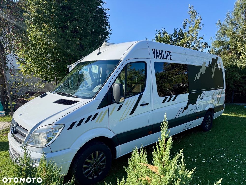 Mercedes-Benz SPRINTER - 2