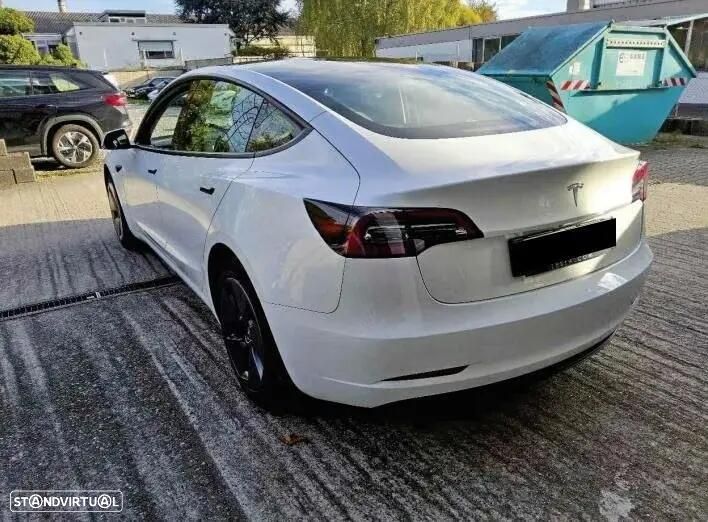 Tesla Model 3 Premium Long Range RWD - 3