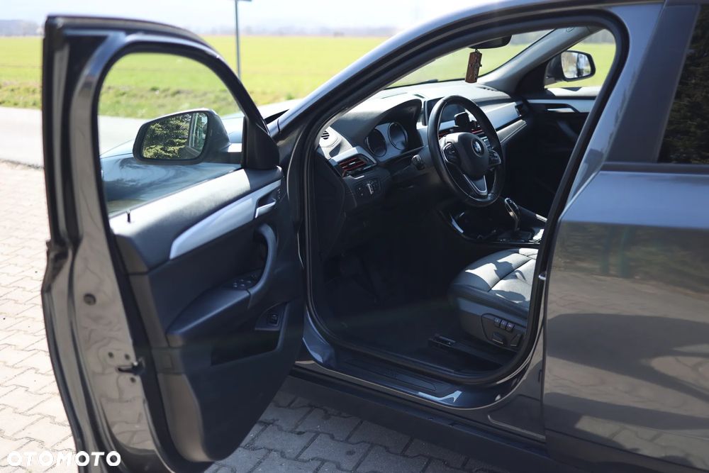 BMW X2 xDrive18d - 9