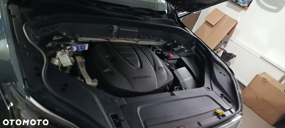 Volvo XC 90 D5 SCR AWD Inscription - 17